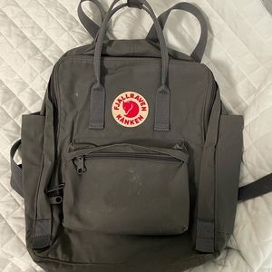 Fjallraven Classic Kånken Vinylal Backpack